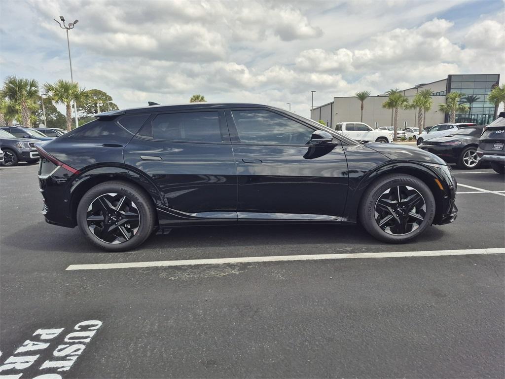 new 2025 Kia EV6 car, priced at $52,143