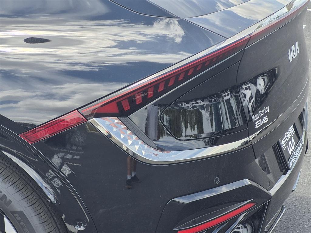 new 2025 Kia EV6 car, priced at $52,143