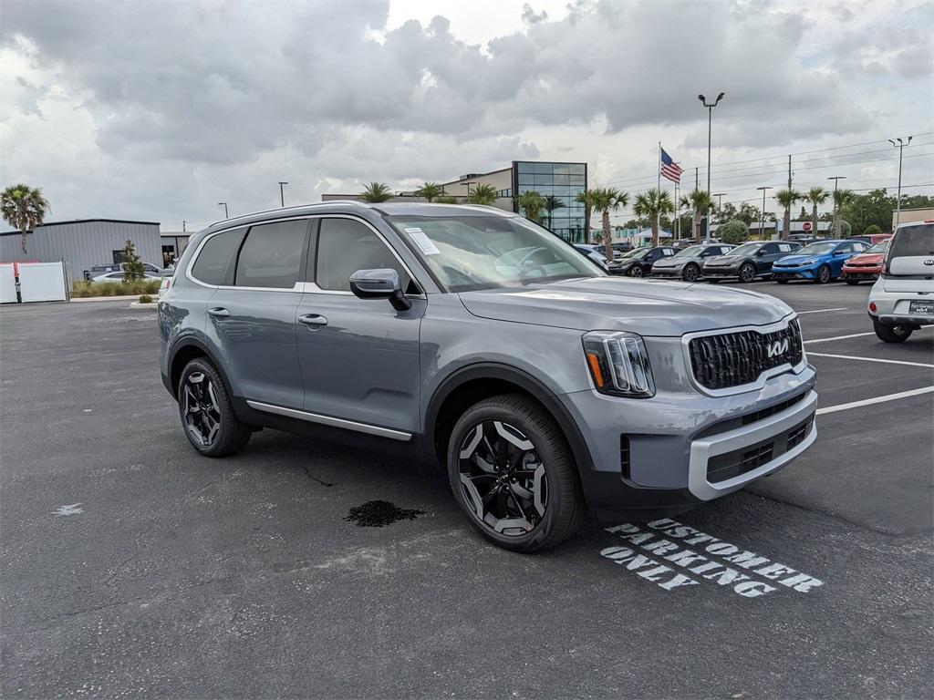 new 2025 Kia Telluride car, priced at $43,530