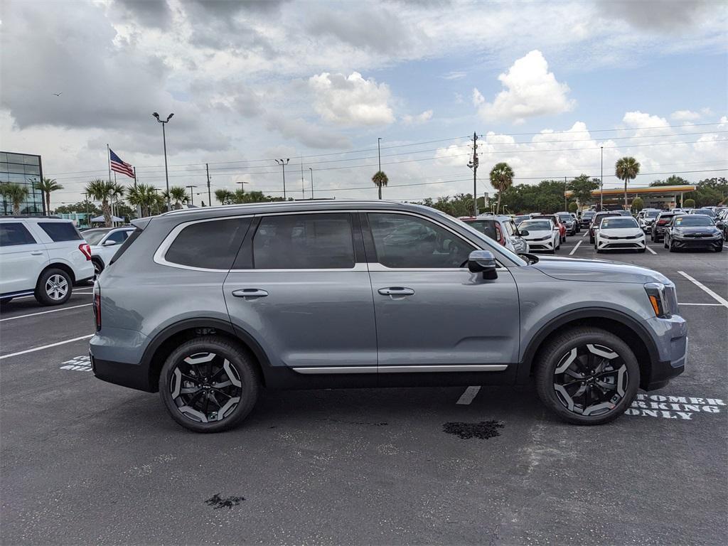 new 2025 Kia Telluride car, priced at $43,530
