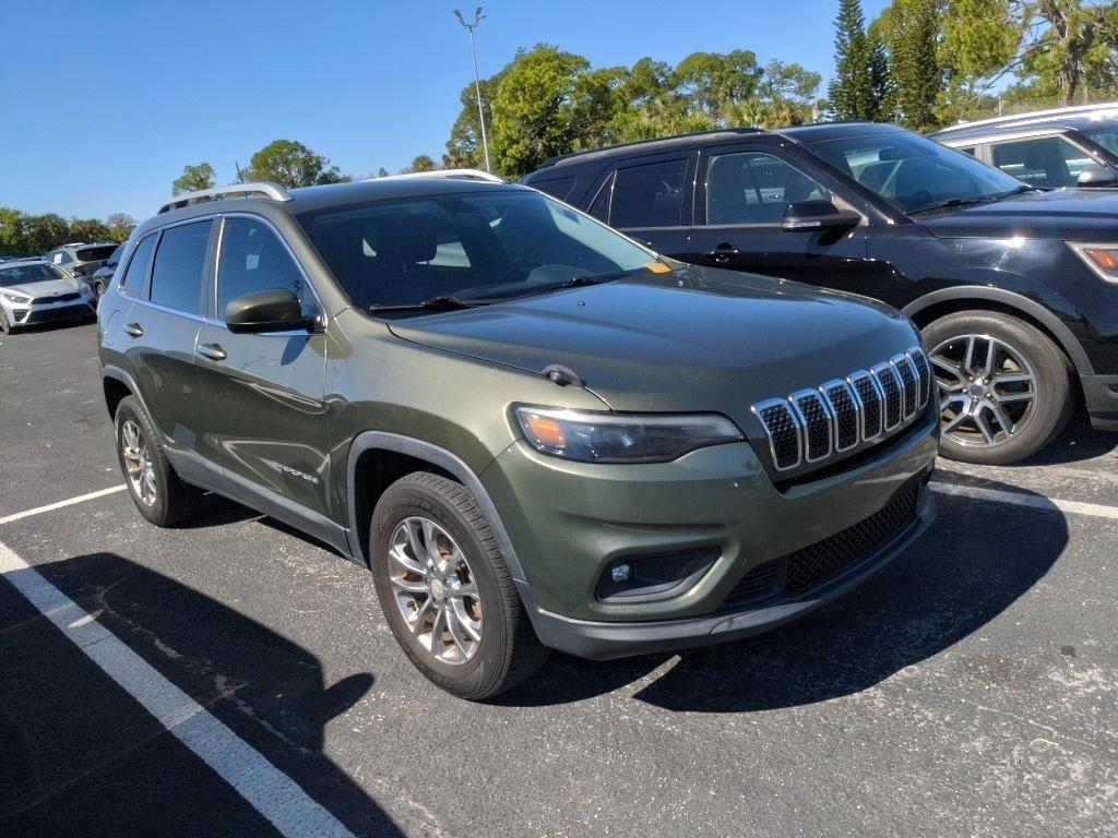 used 2019 Jeep Cherokee car, priced at $11,381