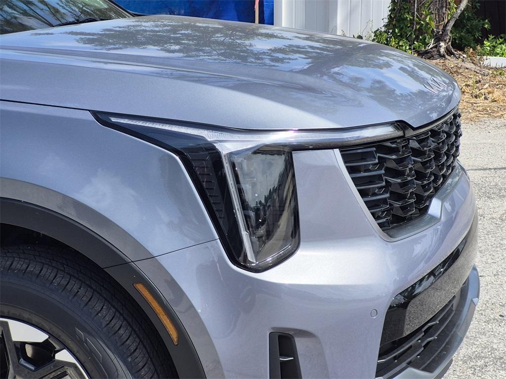 new 2025 Kia Sorento car, priced at $37,030
