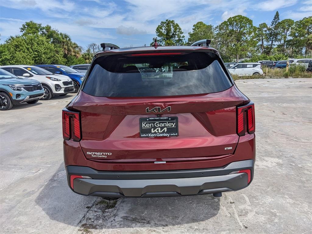used 2024 Kia Sorento car, priced at $34,991