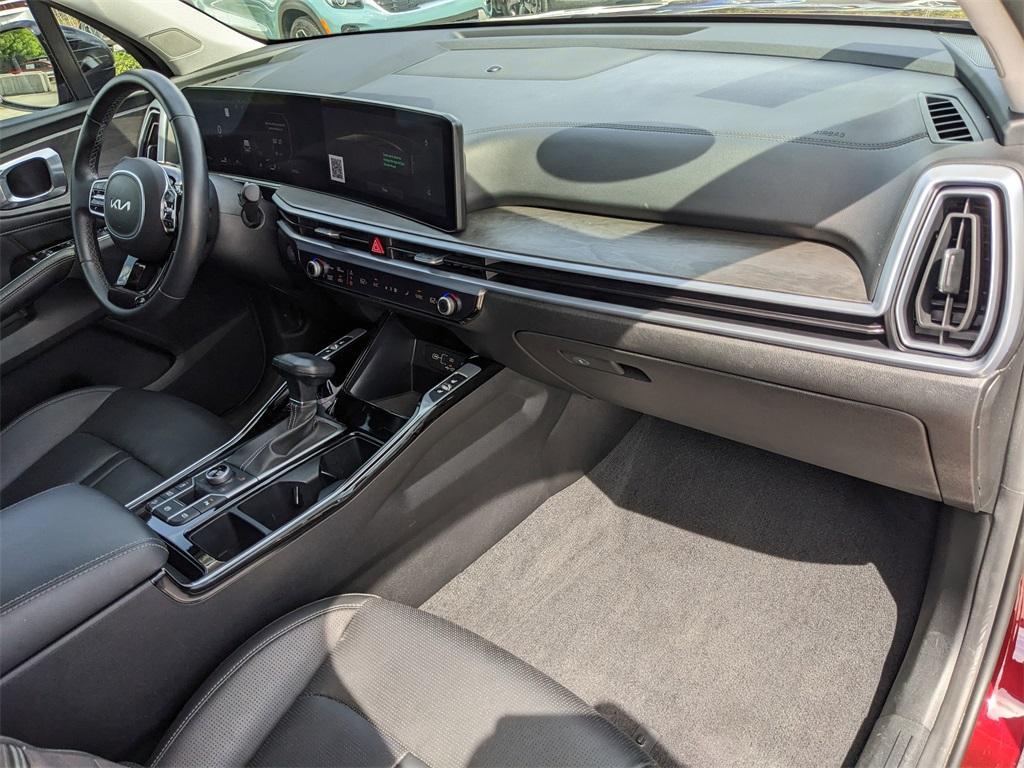 used 2024 Kia Sorento car, priced at $34,991