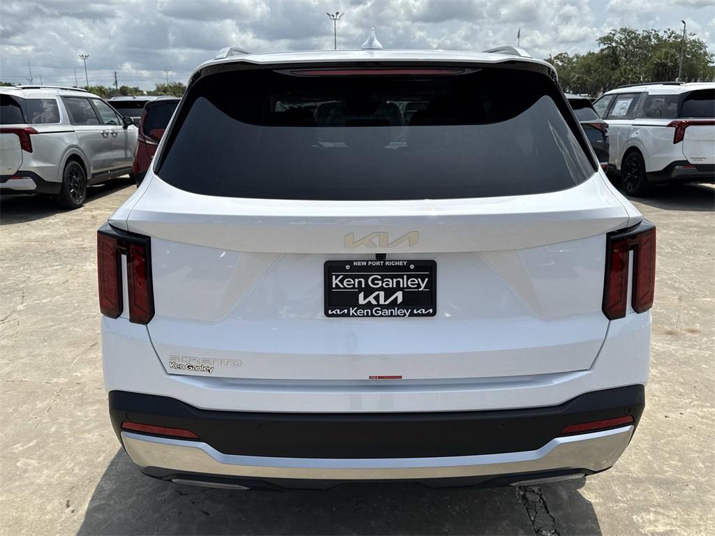 new 2025 Kia Sorento car, priced at $36,825