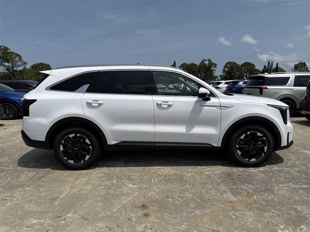 new 2025 Kia Sorento car, priced at $36,825