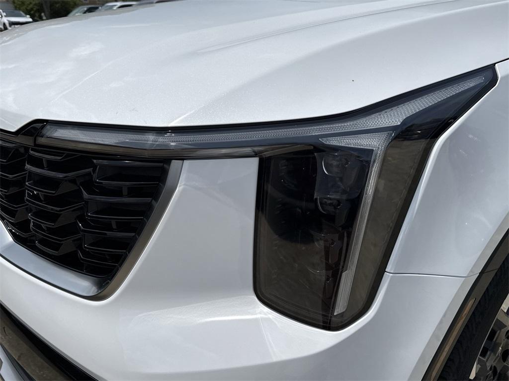 new 2025 Kia Sorento car, priced at $36,825