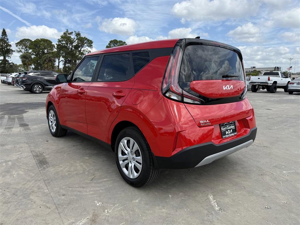 used 2025 Kia Soul car, priced at $20,621