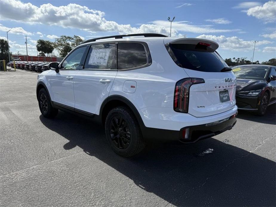 new 2025 Kia Telluride car, priced at $49,200