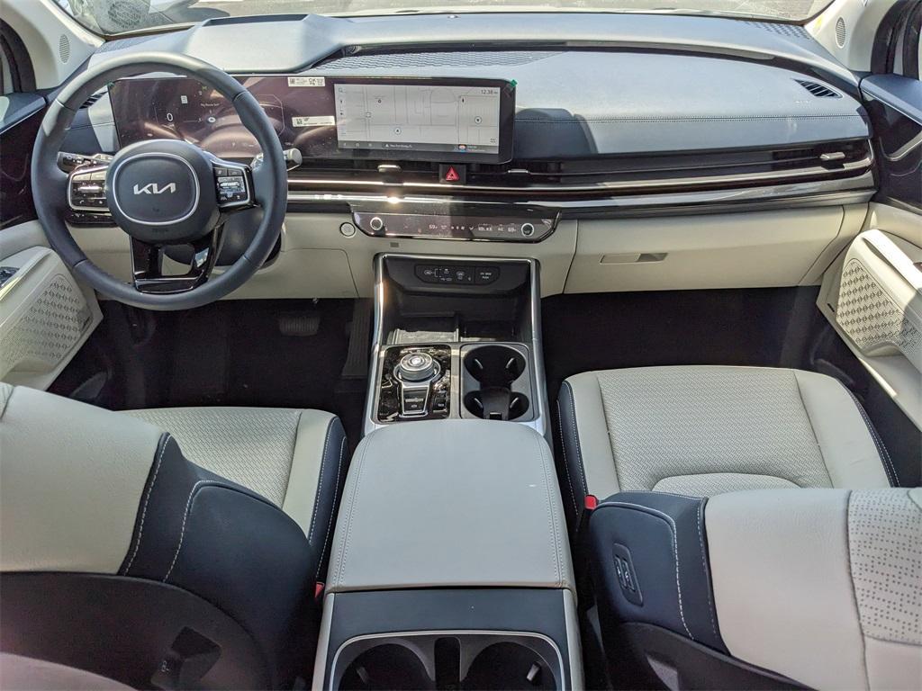 new 2026 Kia Carnival car, priced at $55,285