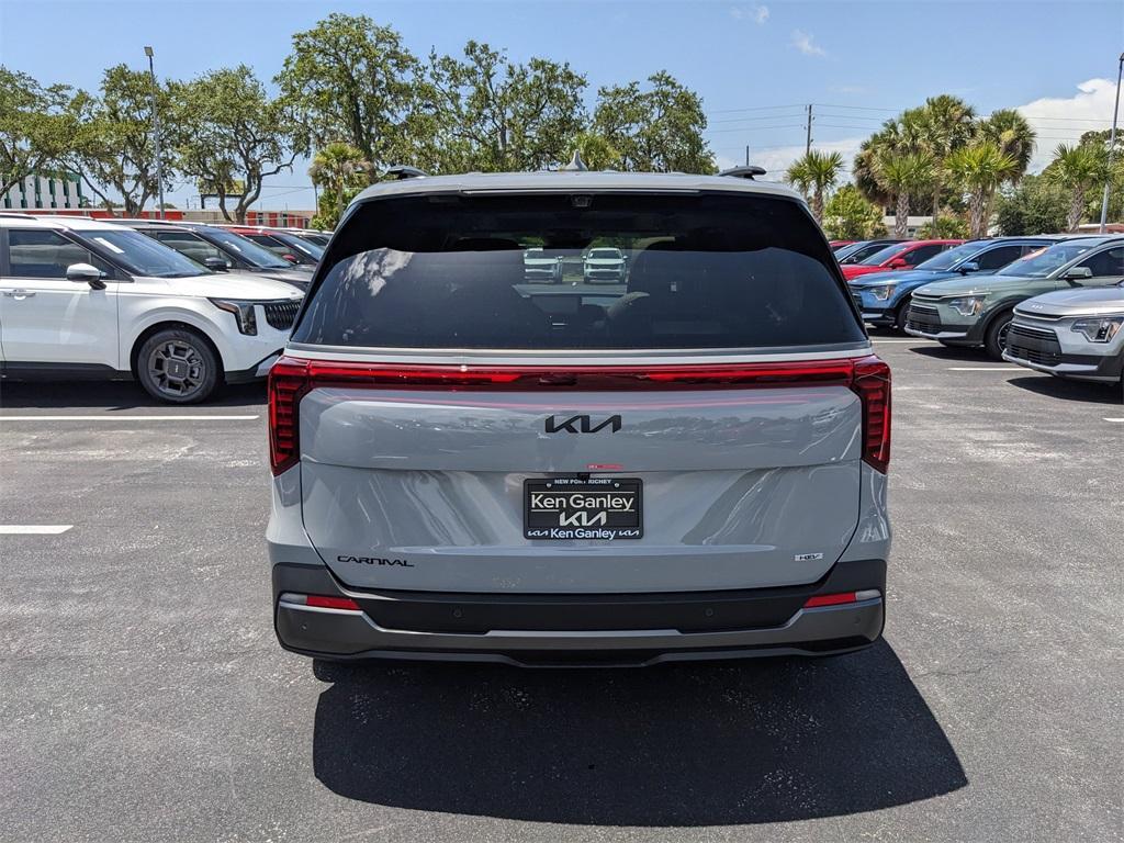 new 2026 Kia Carnival car, priced at $55,285