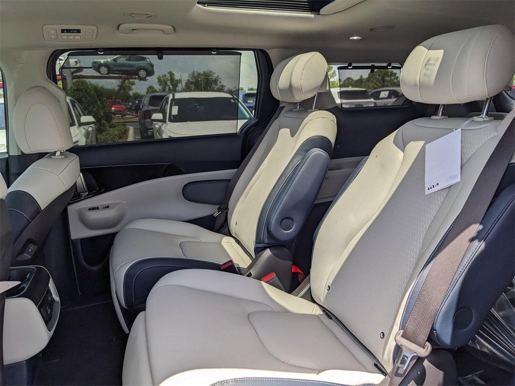new 2026 Kia Carnival car, priced at $55,285