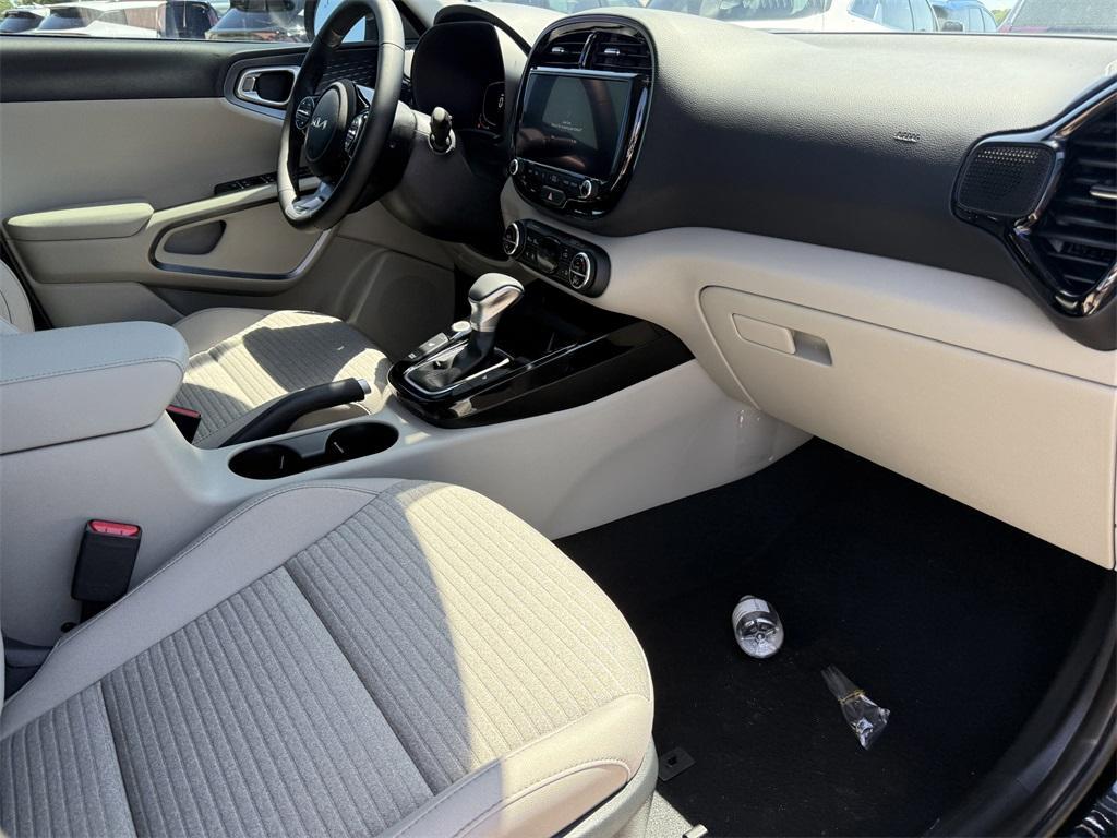 new 2025 Kia Soul car, priced at $26,205