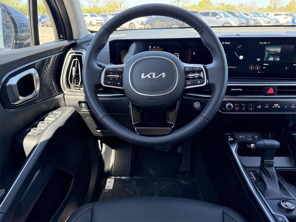 new 2025 Kia Sorento car, priced at $35,025