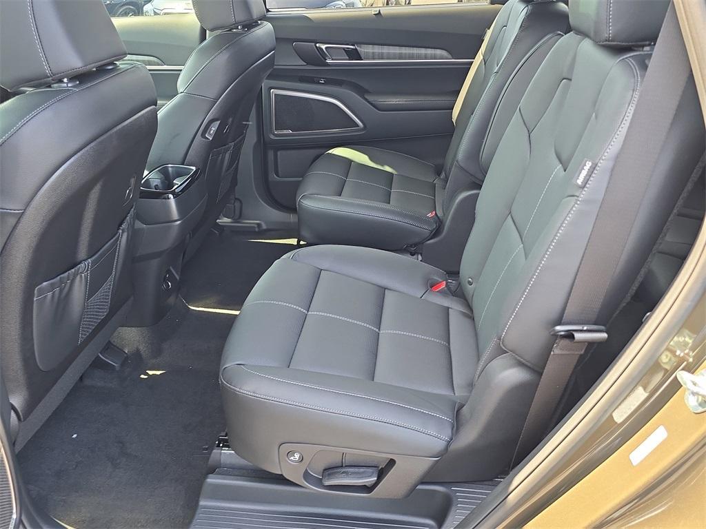 new 2025 Kia Telluride car, priced at $43,120