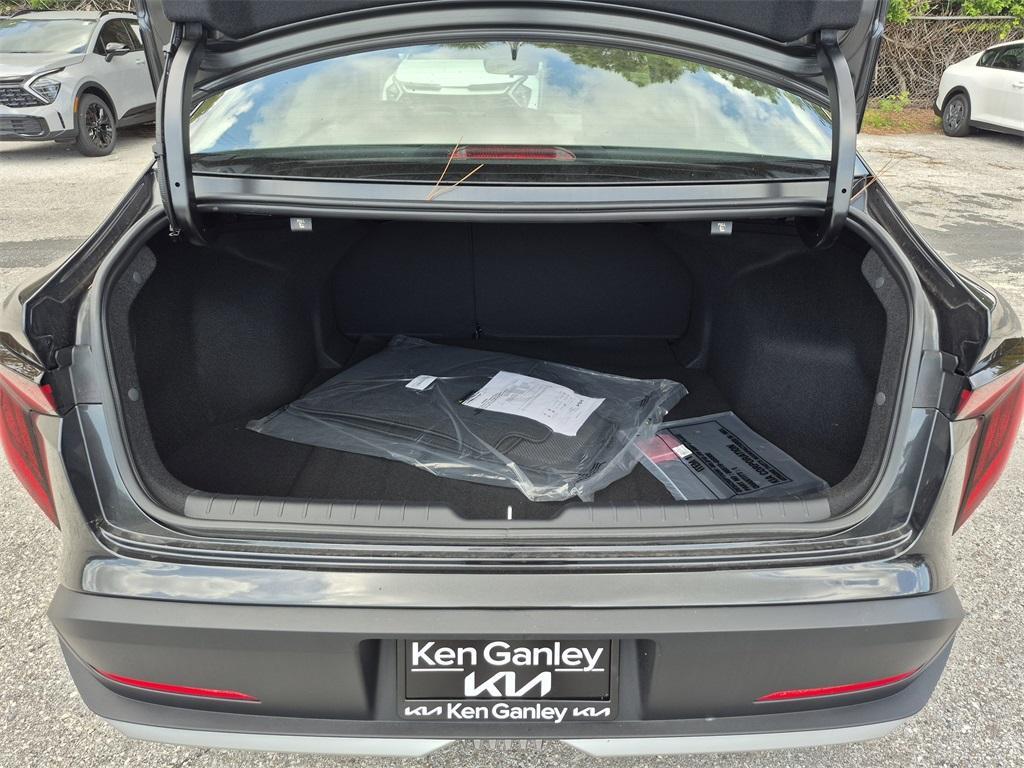 new 2025 Kia K4 car, priced at $21,825