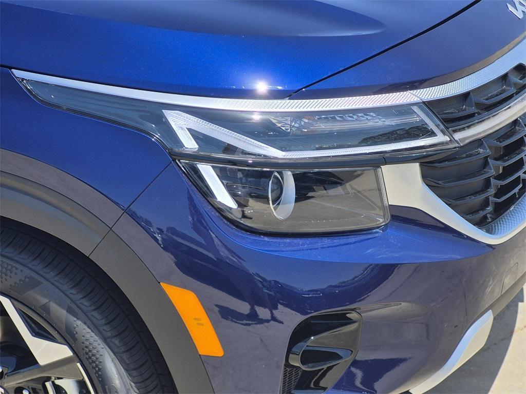 new 2025 Kia Seltos car, priced at $27,325