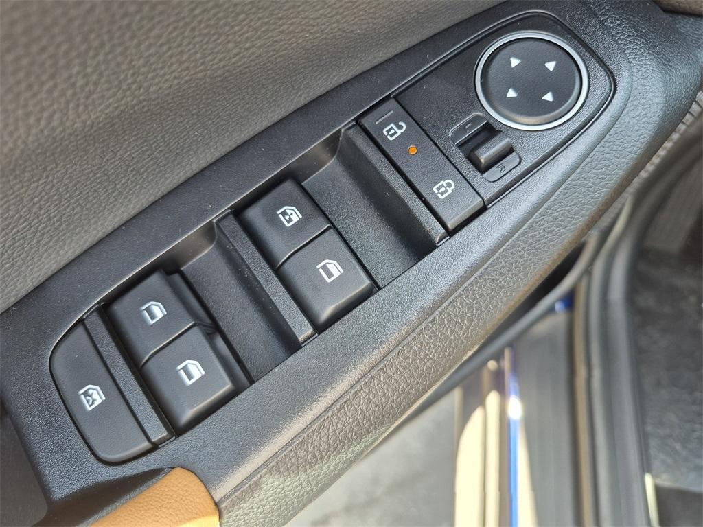 new 2025 Kia Seltos car, priced at $27,325