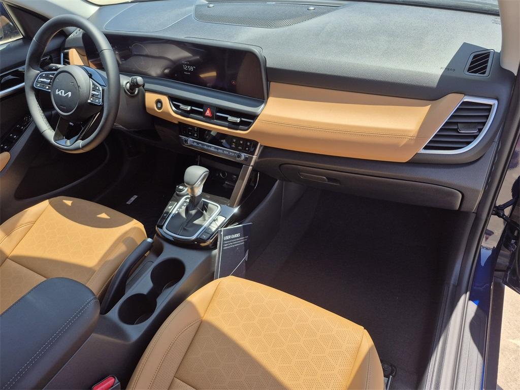 new 2025 Kia Seltos car, priced at $27,325