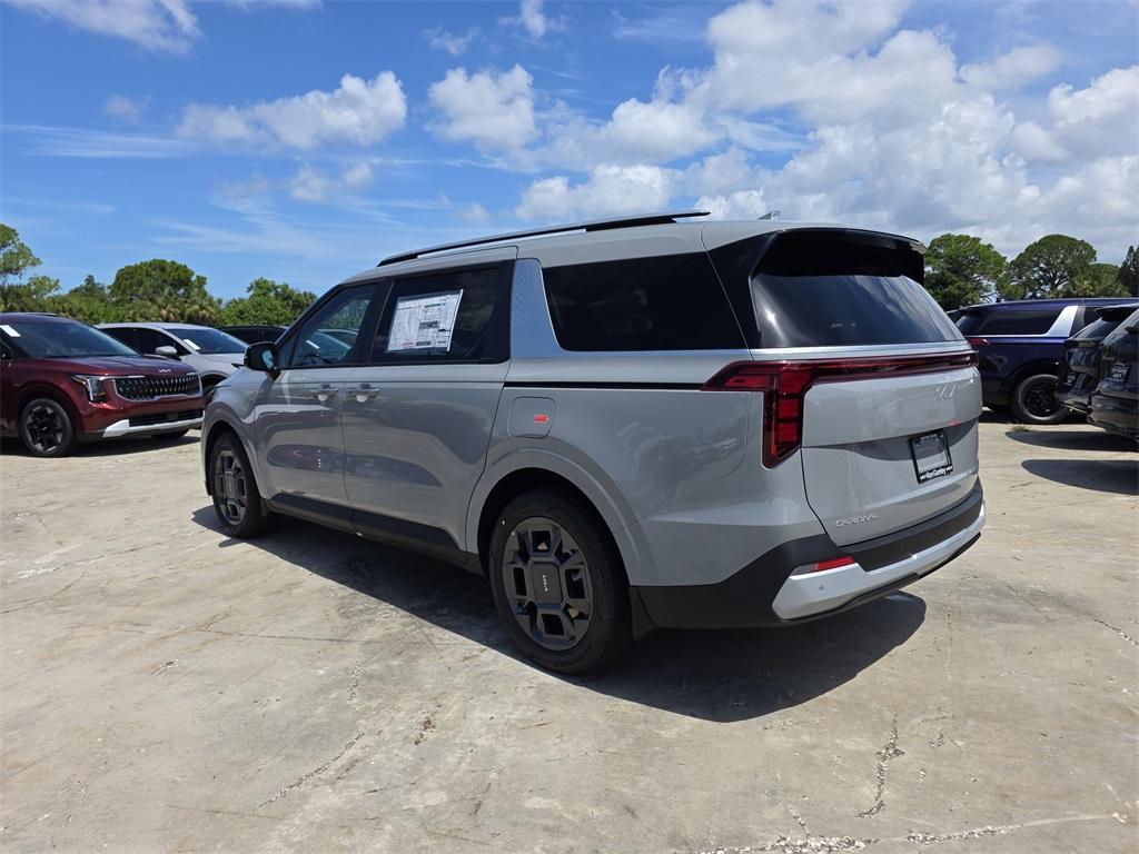 new 2026 Kia Carnival Hybrid car, priced at $45,370