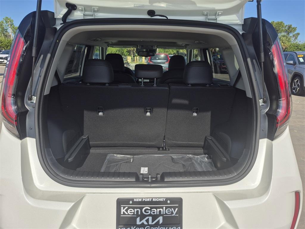 new 2025 Kia Soul car, priced at $25,705