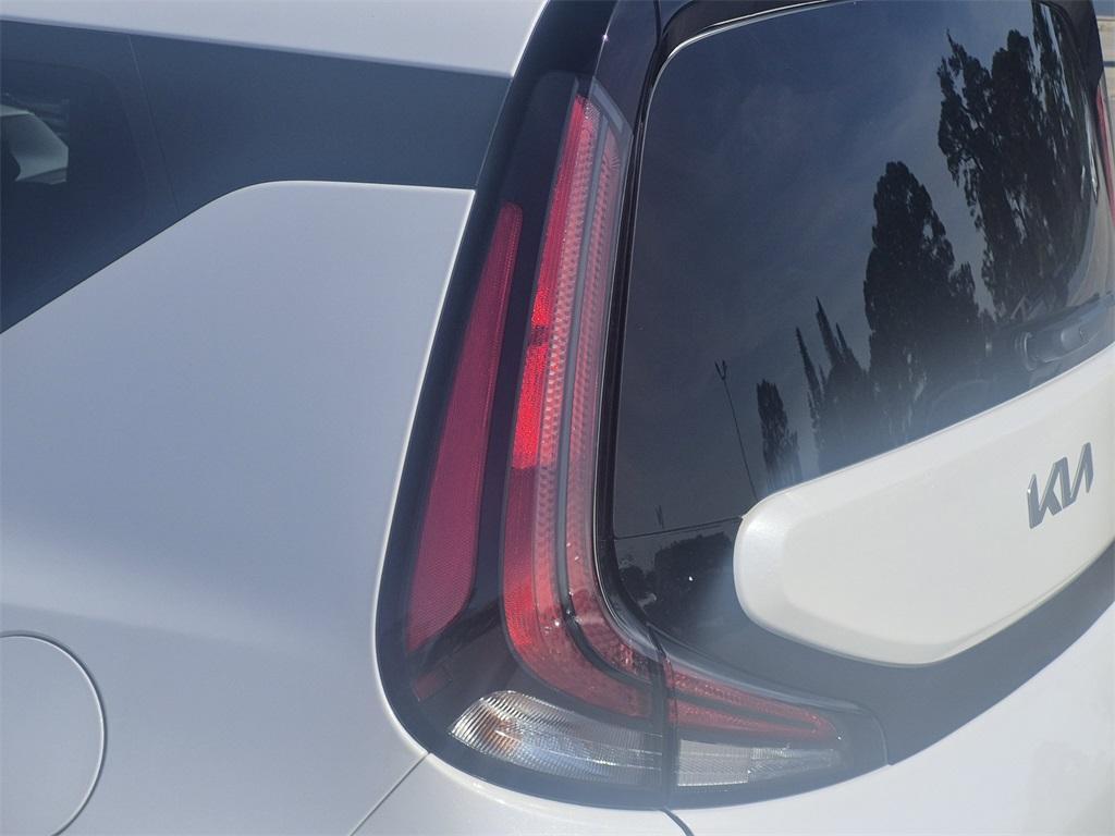 new 2025 Kia Soul car, priced at $25,705