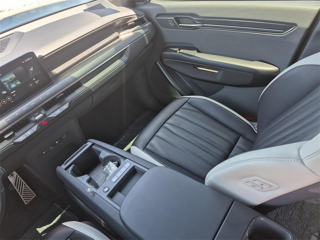 used 2024 Kia EV9 car, priced at $55,801