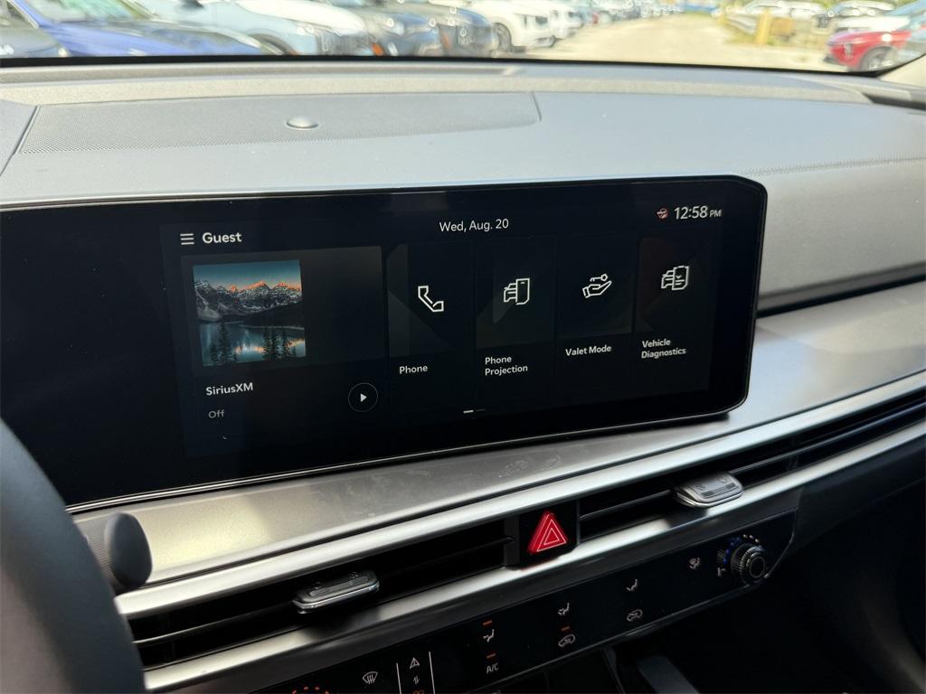 new 2025 Kia Sorento car, priced at $28,281