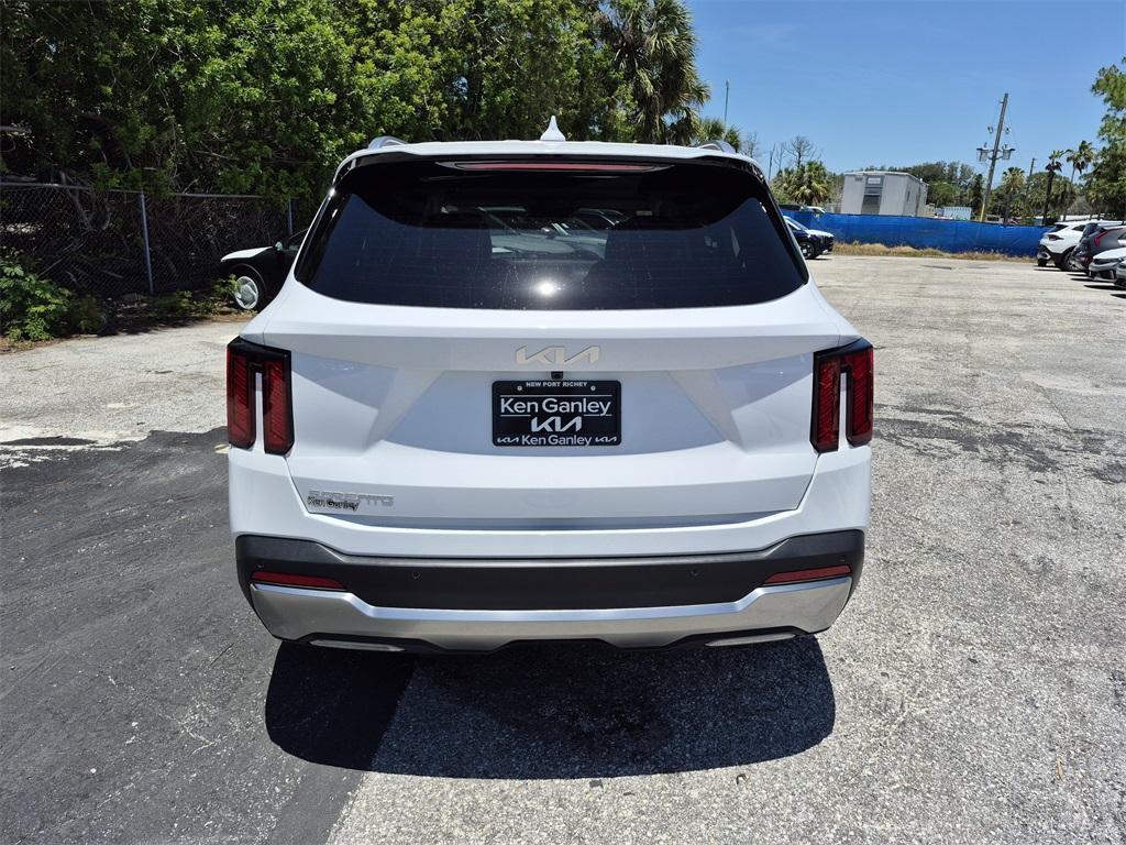 new 2025 Kia Sorento car, priced at $37,725