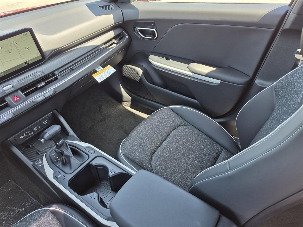 new 2025 Kia K4 car, priced at $22,960
