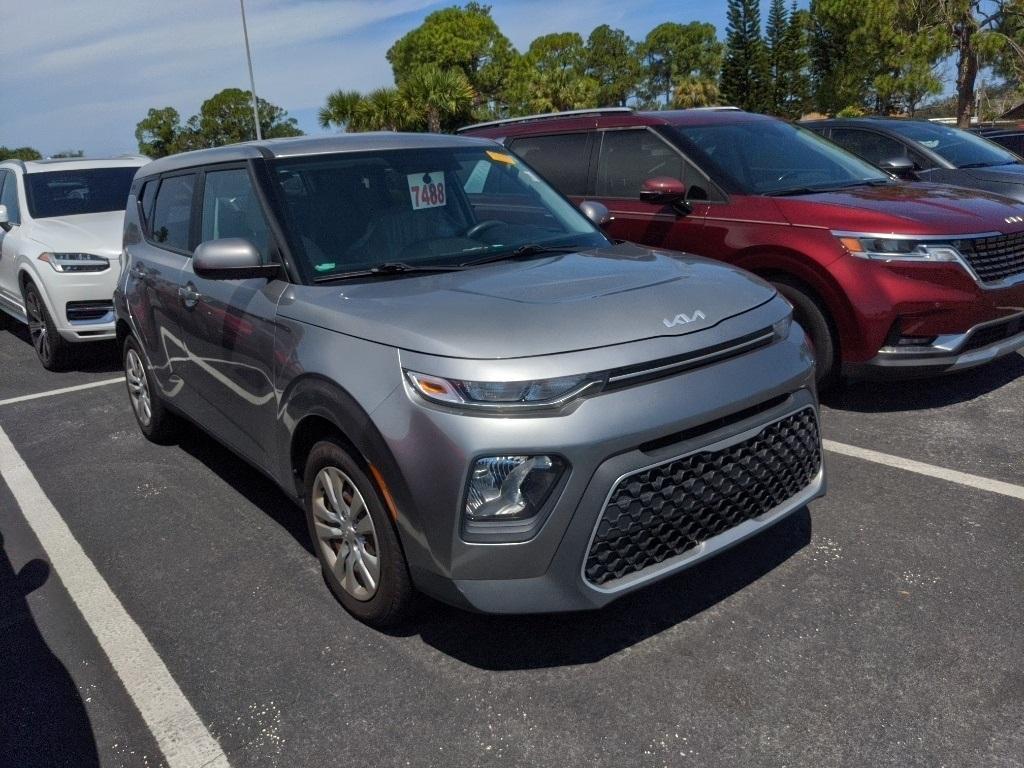 used 2022 Kia Soul car, priced at $12,991