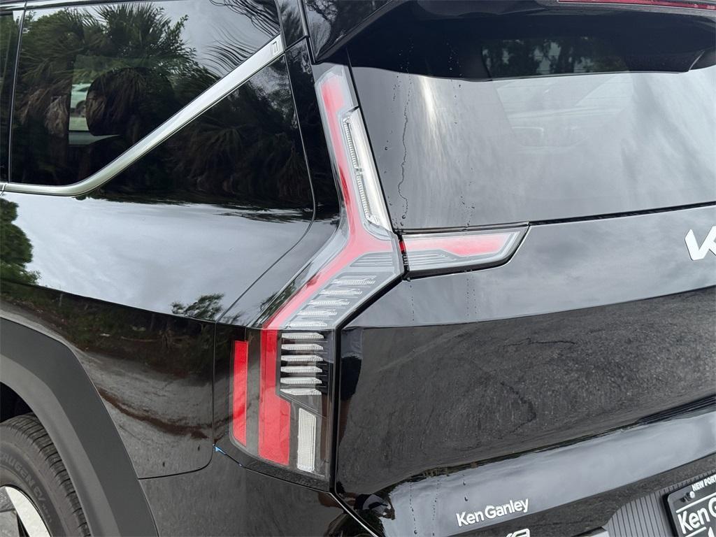 new 2026 Kia EV9 car, priced at $51,835