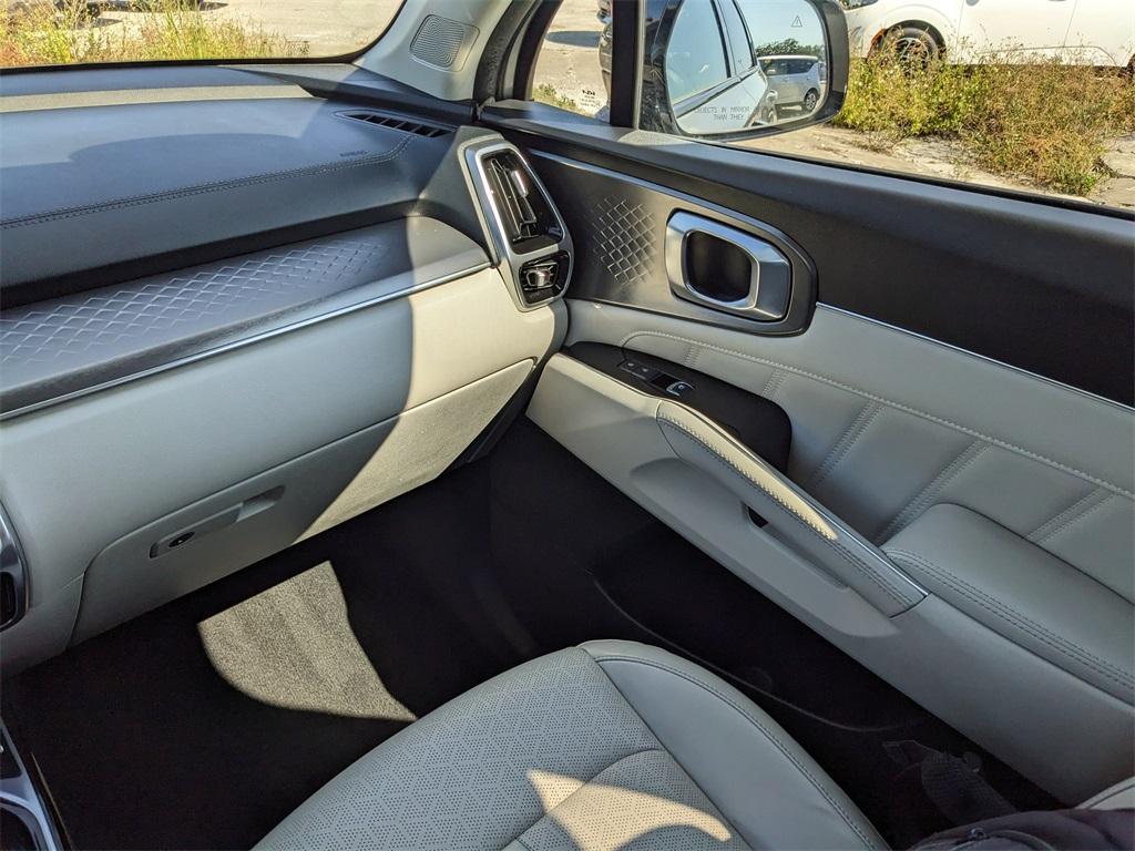 used 2022 Kia Sorento car, priced at $26,502