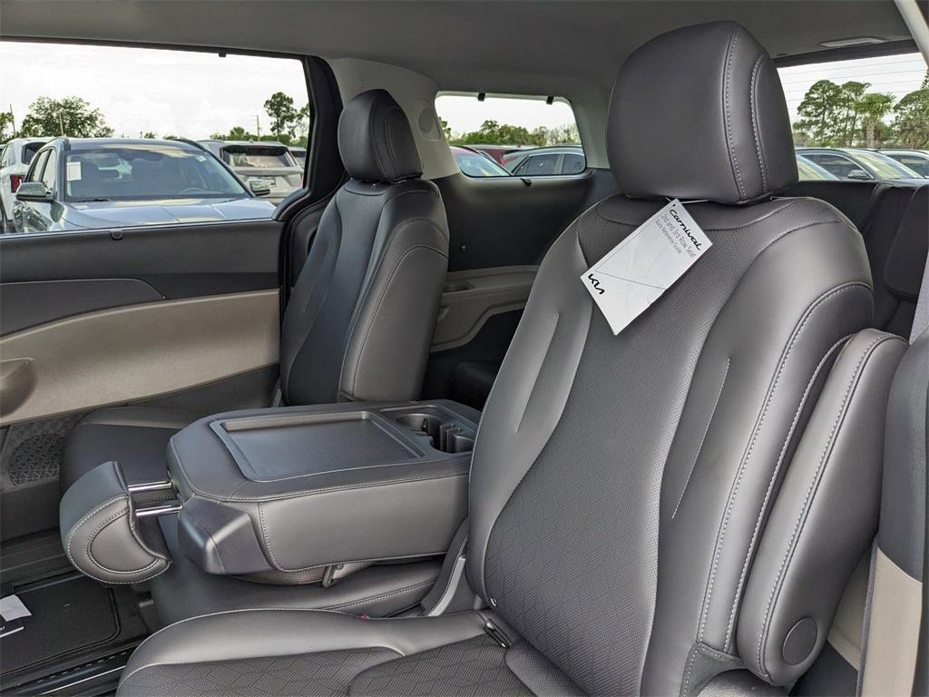 new 2026 Kia Carnival car, priced at $42,890