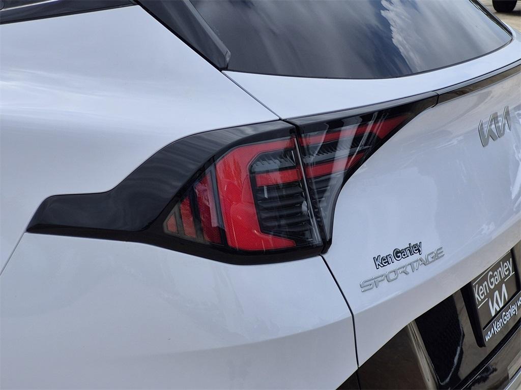 new 2026 Kia Sportage car, priced at $35,698