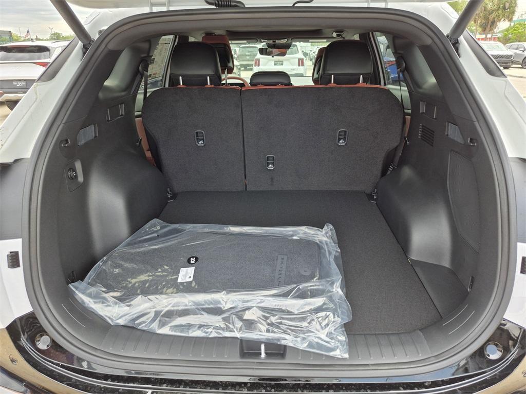 new 2026 Kia Sportage car, priced at $35,698
