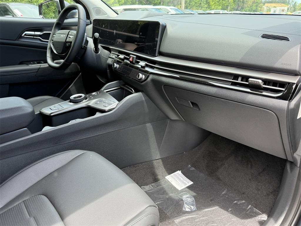 new 2026 Kia Sportage Hybrid car, priced at $39,437