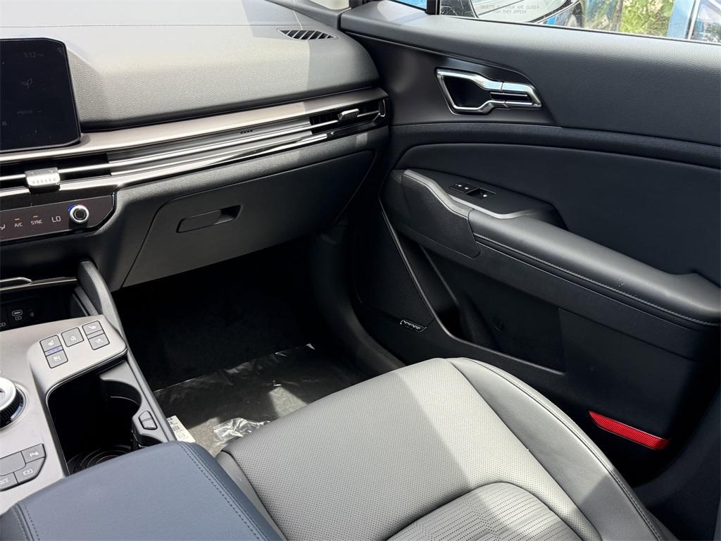 new 2026 Kia Sportage Hybrid car, priced at $39,437