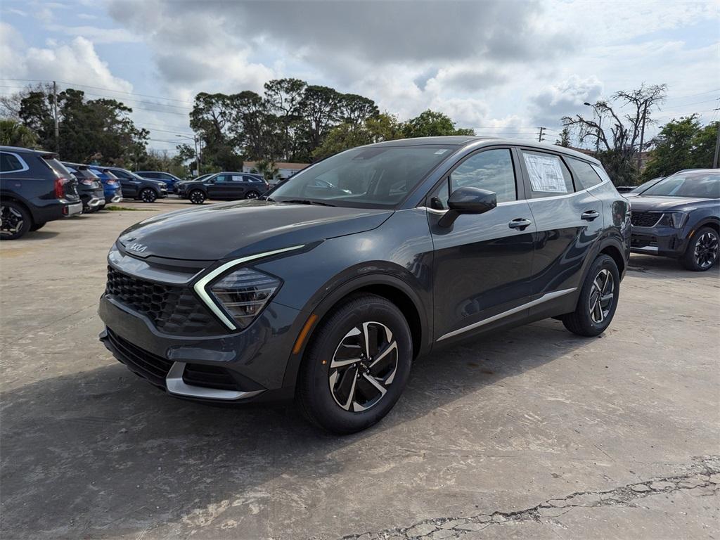 new 2025 Kia Sportage Hybrid car, priced at $27,444