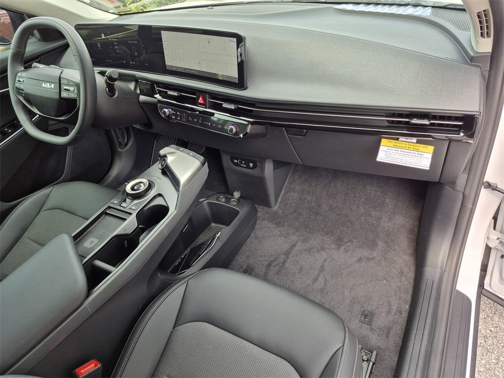 new 2025 Kia EV6 car, priced at $42,613