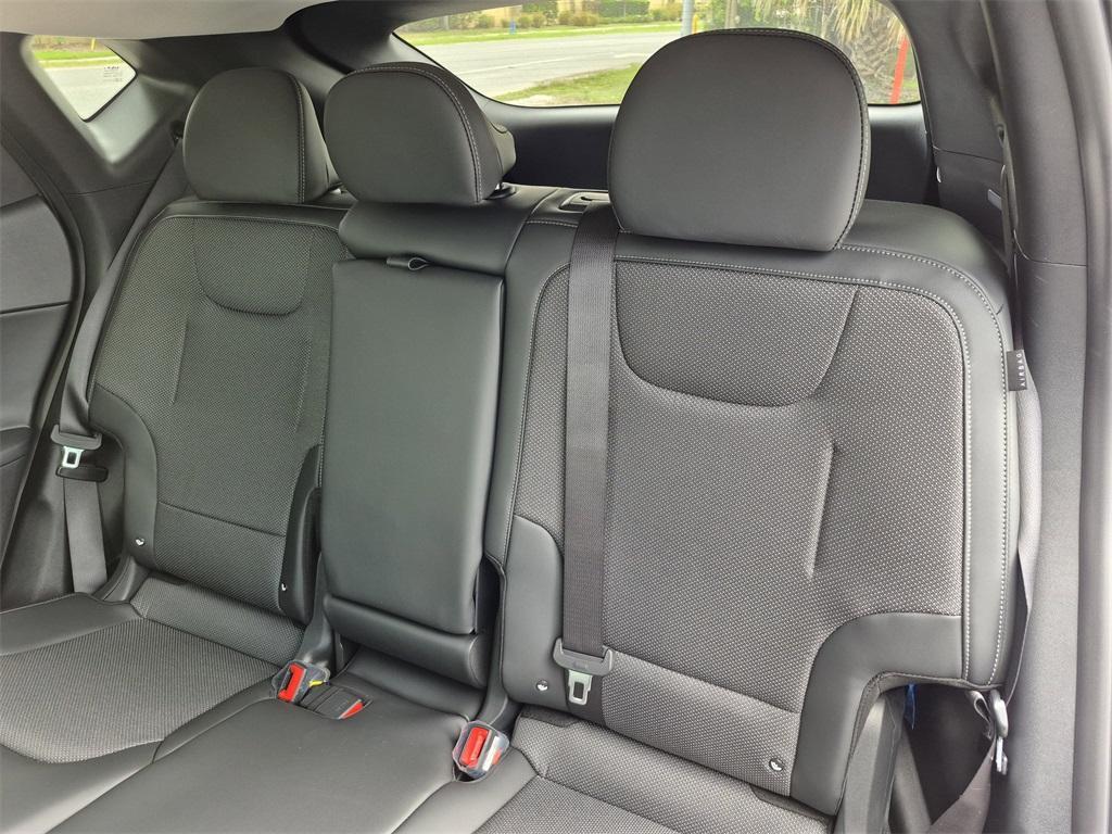new 2025 Kia EV6 car, priced at $42,613