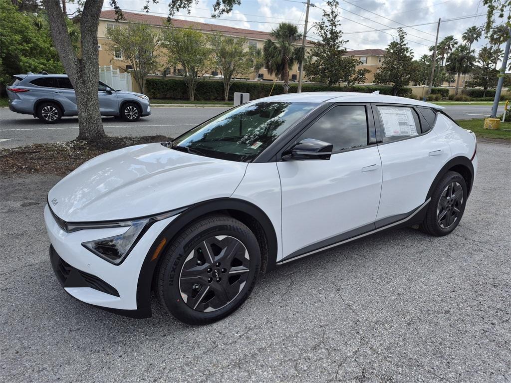new 2025 Kia EV6 car, priced at $42,613