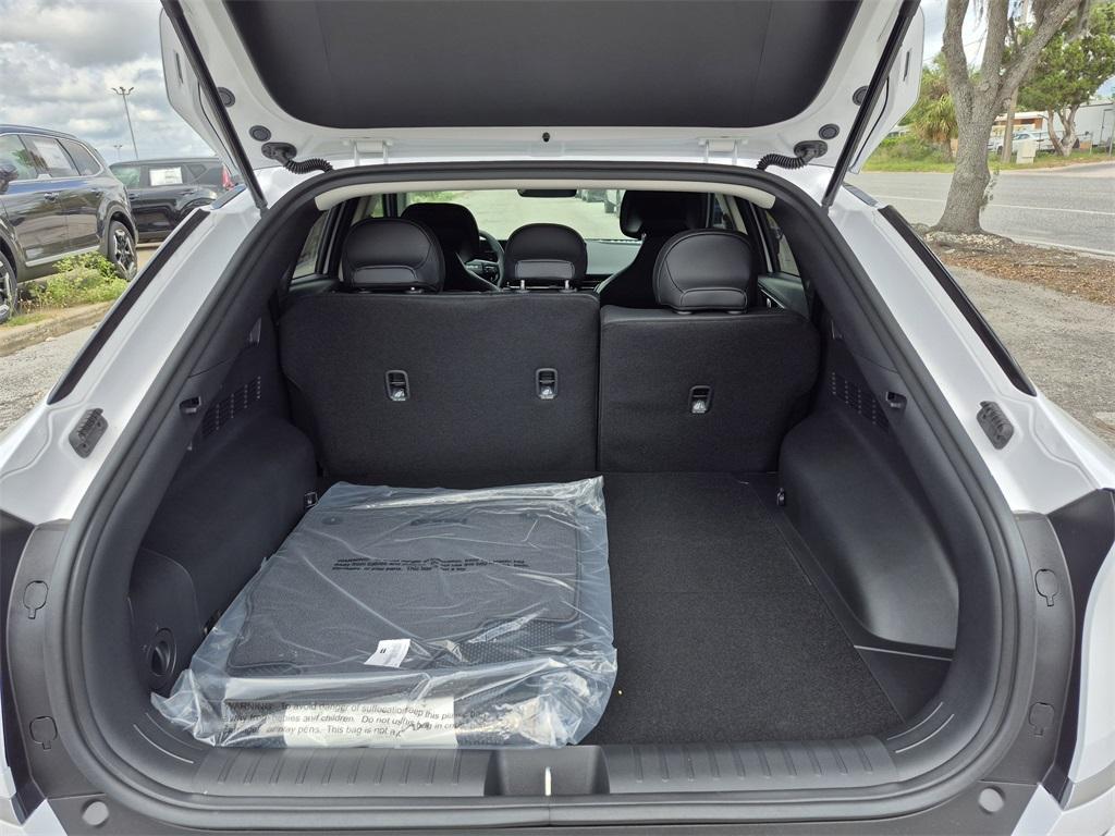 new 2025 Kia EV6 car, priced at $42,613