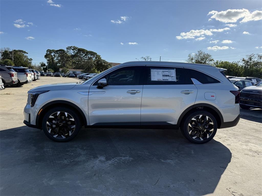 new 2026 Kia Sorento car, priced at $38,454