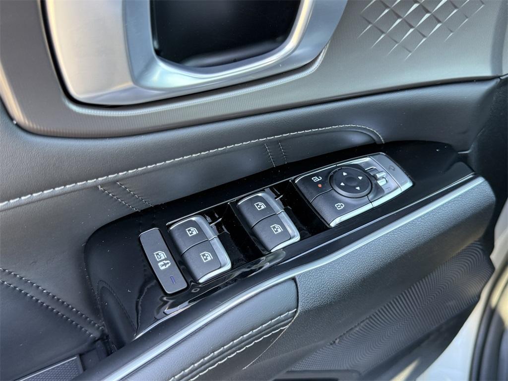 new 2026 Kia Sorento car, priced at $38,454