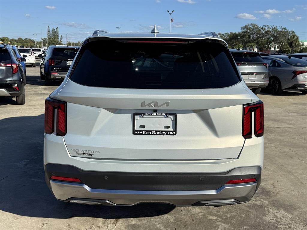 new 2026 Kia Sorento car, priced at $38,454