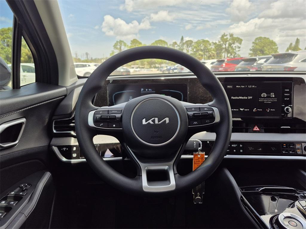new 2025 Kia Sportage Hybrid car, priced at $30,035