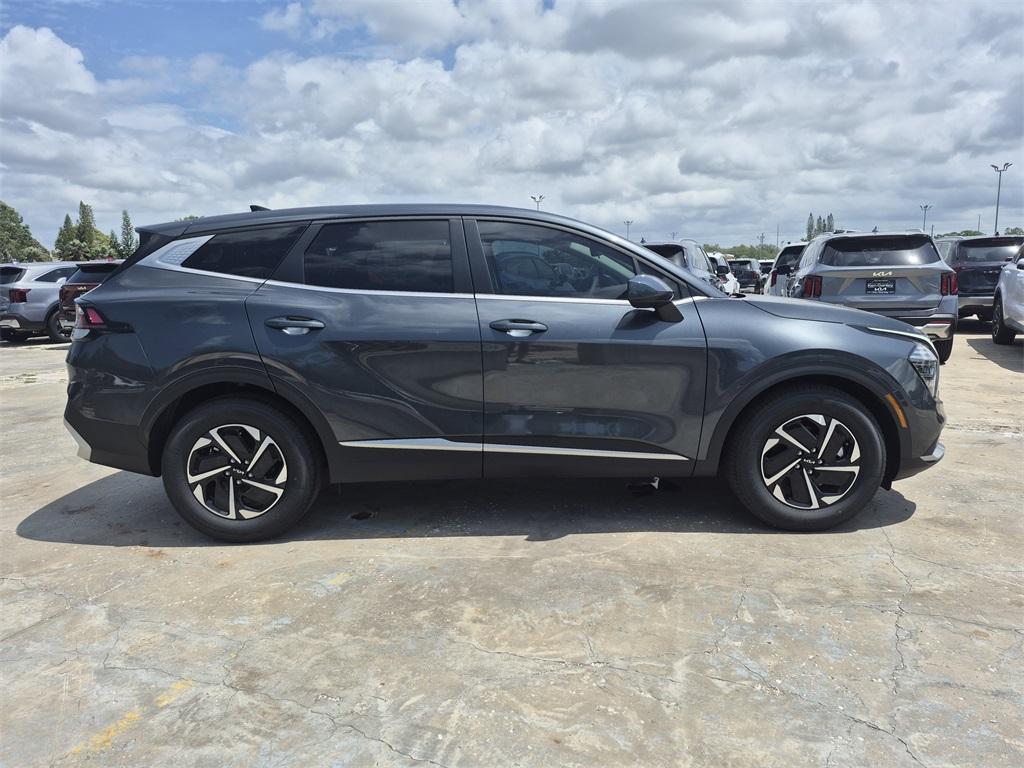 new 2025 Kia Sportage Hybrid car, priced at $30,035