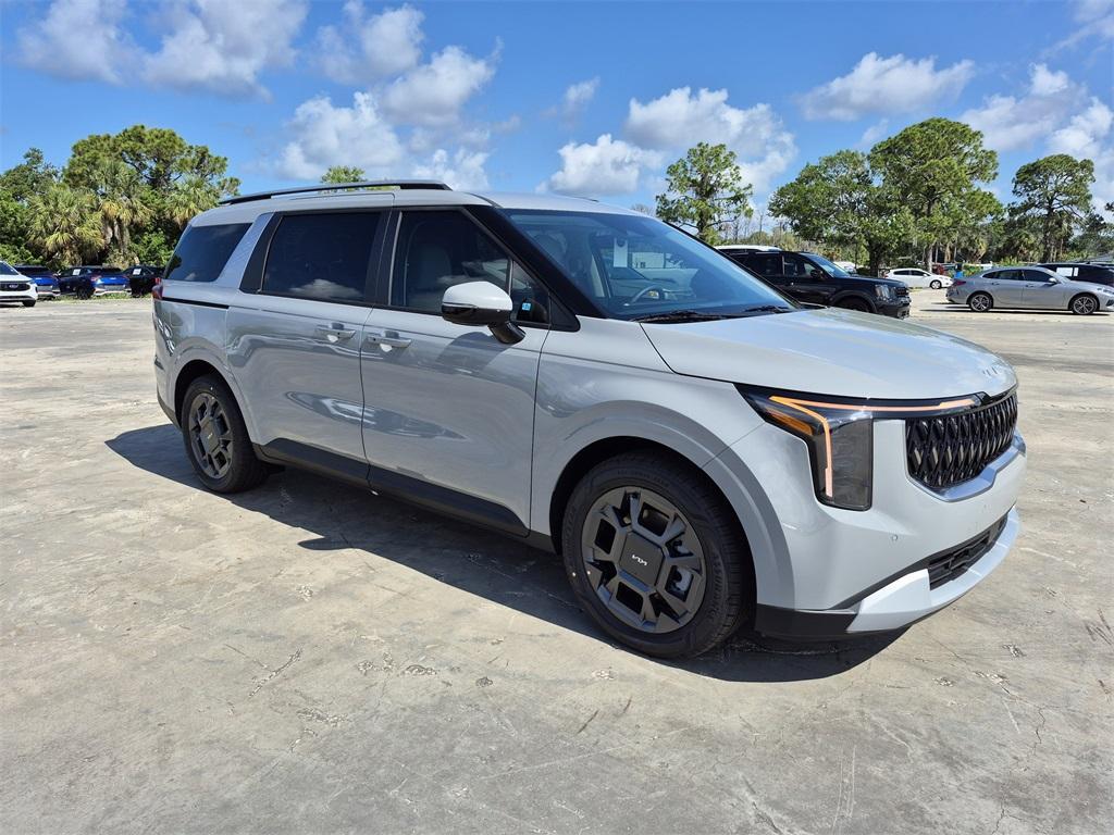 new 2025 Kia Carnival Hybrid car, priced at $44,225