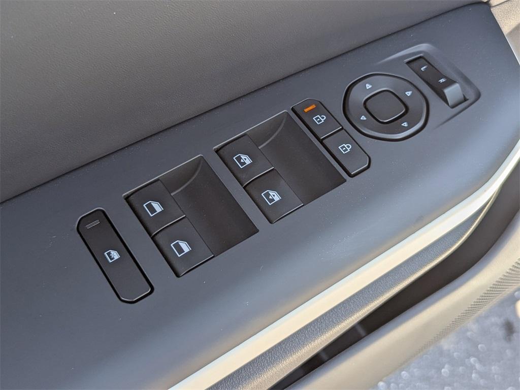 new 2025 Kia K4 car, priced at $27,011